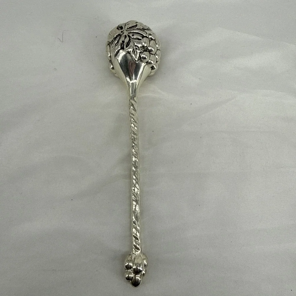Silea‎ silver plated bubble keeper wine stopper champagne fizz France grapes VGC